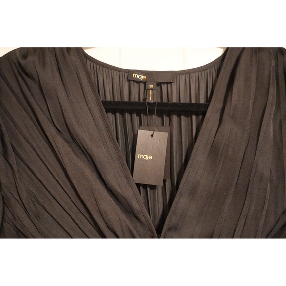 Maje Rivily Pleated Satin Mini Dress Black Twist Front FR 38 US 6 Long Sleeve - Picture 4 of 4